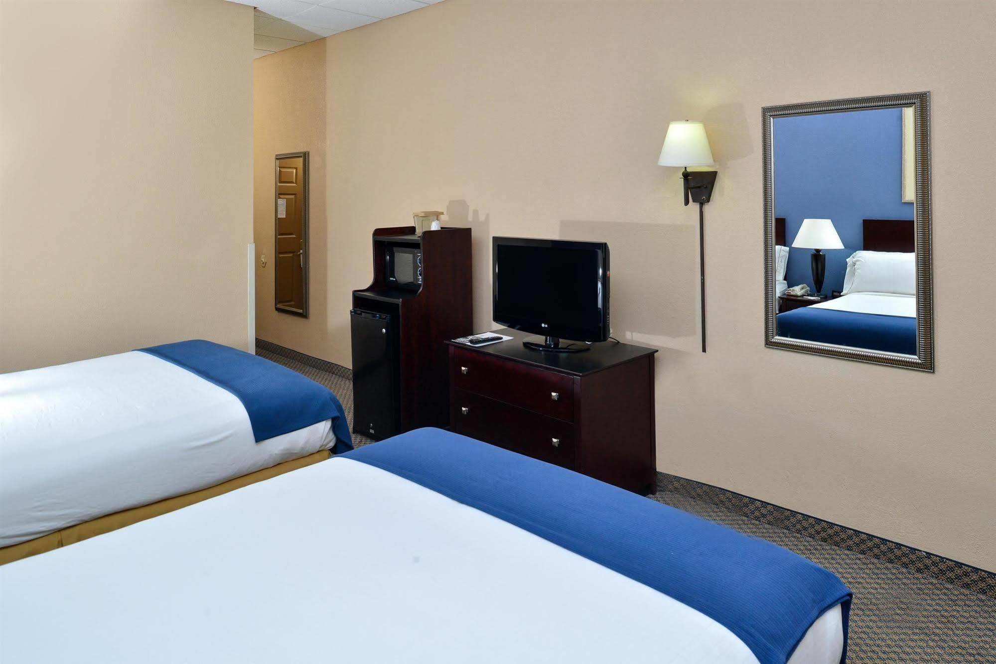 Red Roof Inn & Suites Macon Zewnętrze zdjęcie